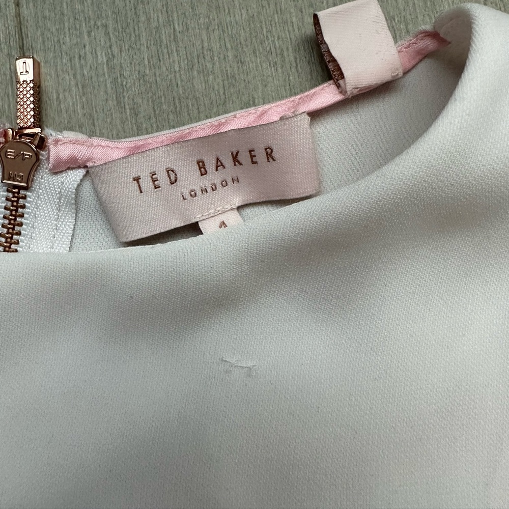 Ted Baker Pale Pink and White Sleeveless Layered Top - Picture 2 of 2